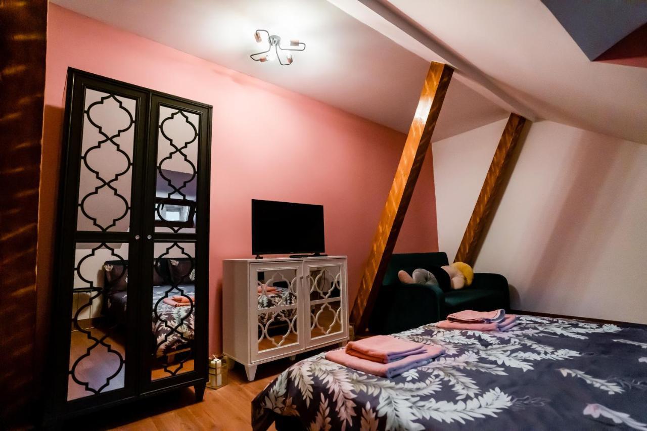 Galeria Grafit Apartments Hermannstadt Exterior foto